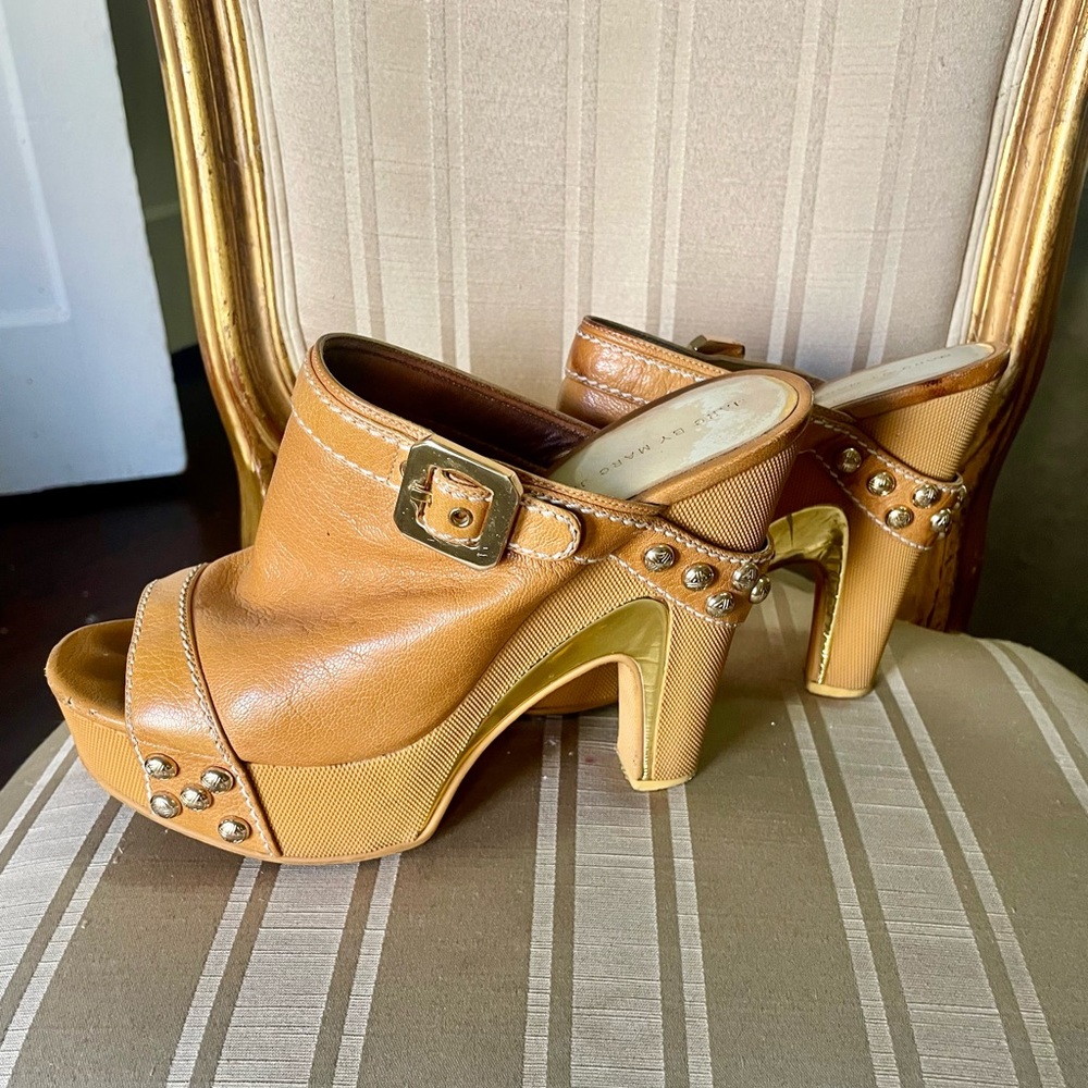 “Marc Jacobs” Leather Platform Shoes with Gold Buckles